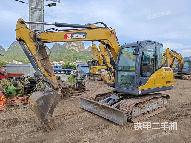 徐工XE75DA挖掘机