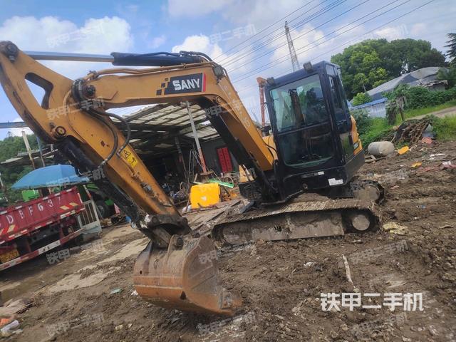 三一重工SY55C挖掘机