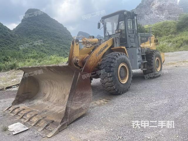 柳工ZL50CN装载机