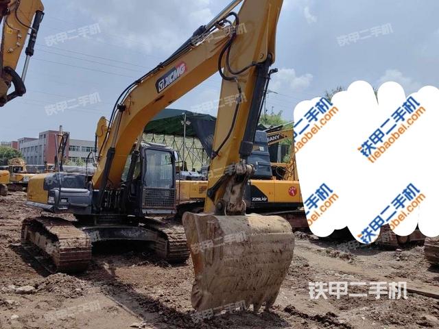 徐工XE225DK挖掘机
