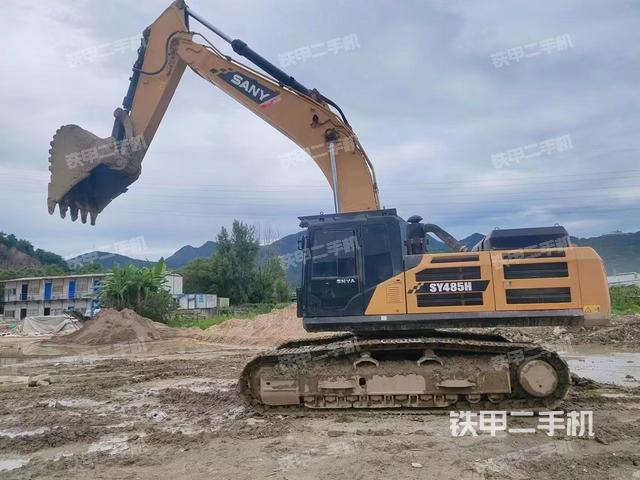 三一重工SY485H挖掘机
