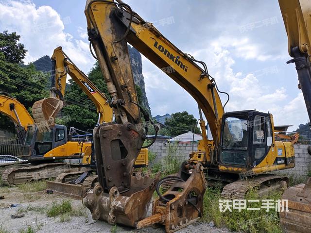 龙工LG6210挖掘机