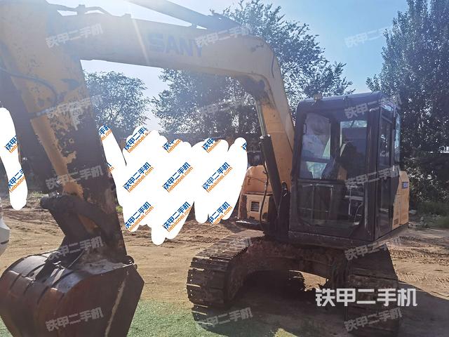 三一重工SY75C挖掘机