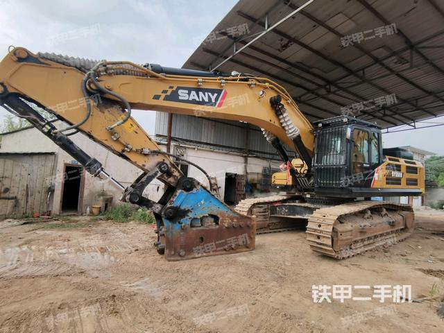 三一重工SY550H挖掘机