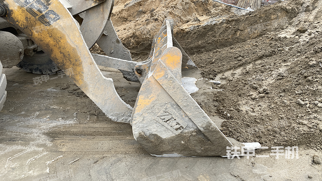 工作装置整体（整机外观及大件）