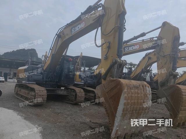 徐工XE370D挖掘机