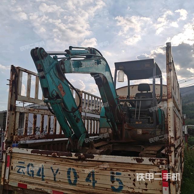 德力DL30-9挖掘机