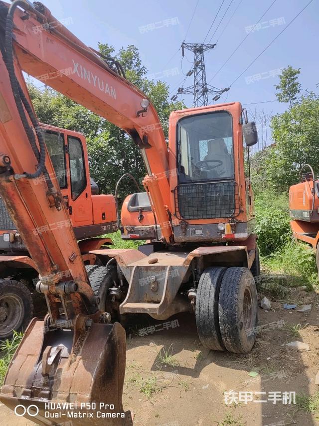 新源XYB75W-8挖掘机