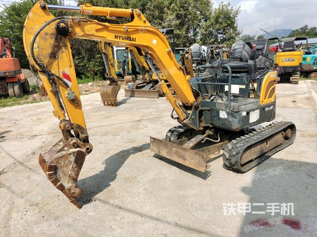 现代R17-9VS挖掘机