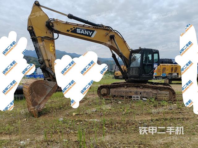 三一重工SY285C挖掘机