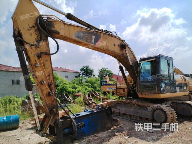 卡特彼勒320D液压挖掘机