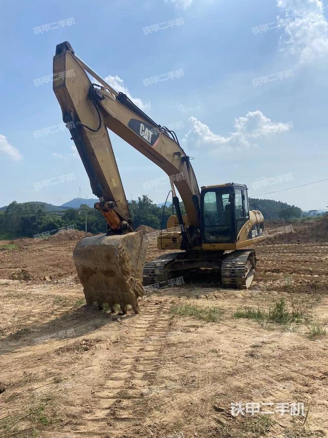 卡特彼勒320D液压挖掘机