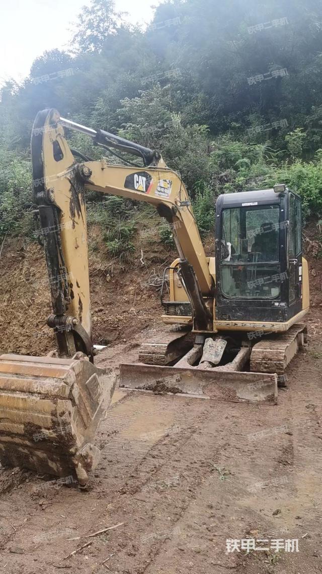 卡特彼勒306E2小型液压挖掘机