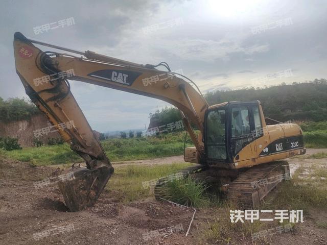 卡特彼勒320CL挖掘机