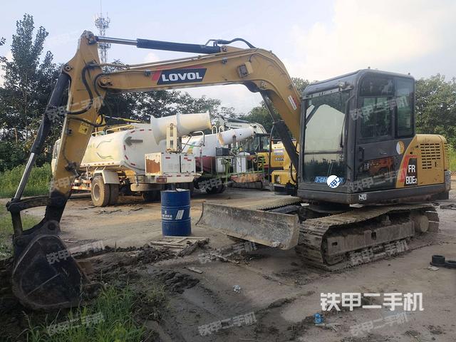 雷沃重工FR80E挖掘机
