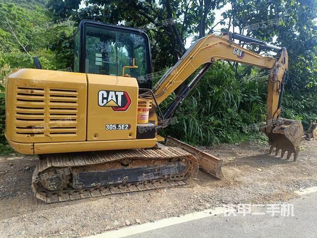卡特彼勒CAT®305.5E2 小型液压挖掘机