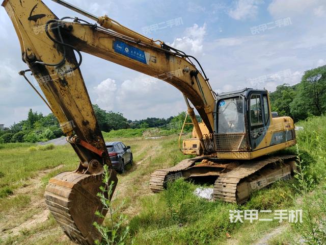 柳工CLG922LC挖掘机