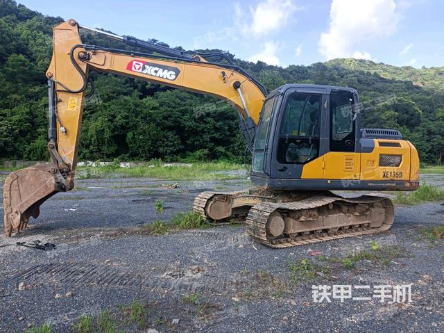 徐工XE135D挖掘机