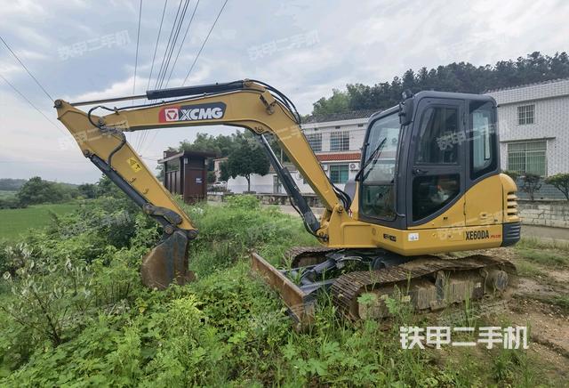 徐工XE60DA挖掘机