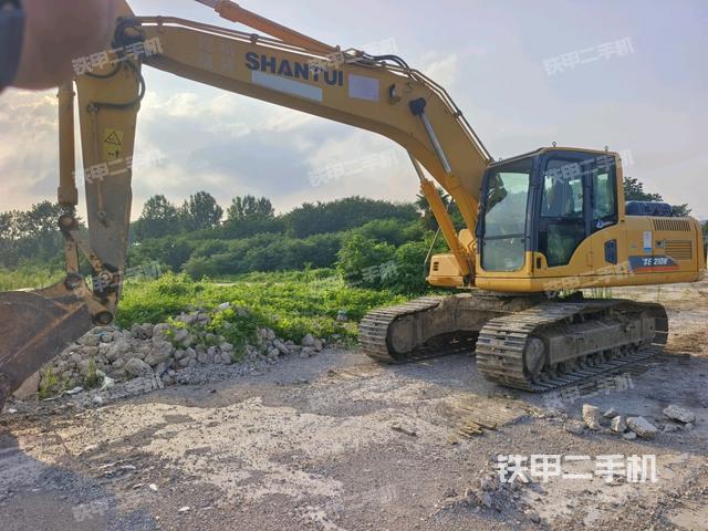 山推SE210W挖掘机