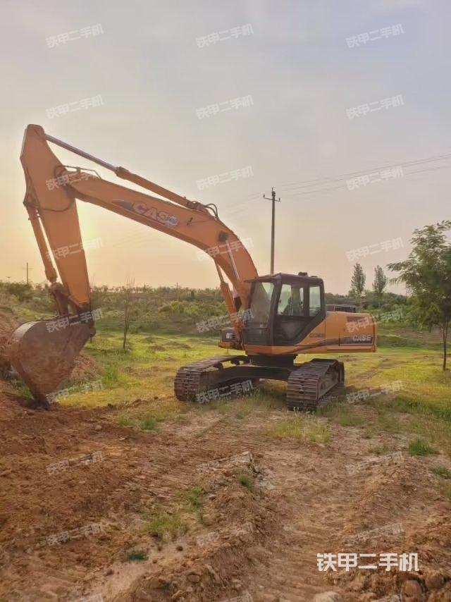 凯斯CX240B挖掘机