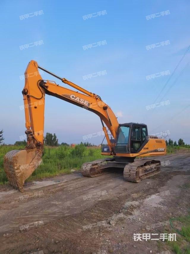 凯斯CX240B挖掘机