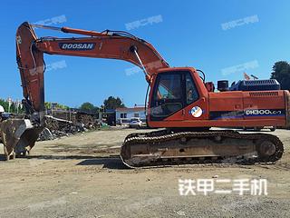 绵阳斗山DH300LC-7挖掘机实拍图片