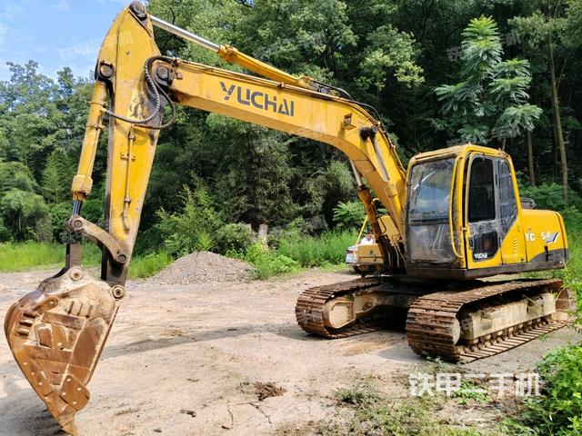 玉柴YC135-8挖掘机