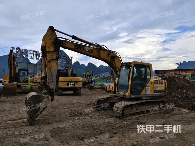 山东临工LG6150挖掘机