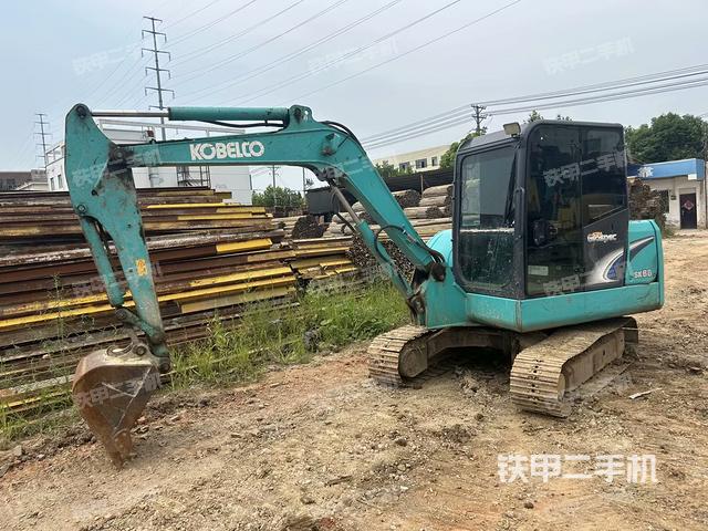 神钢SK60-8挖掘机