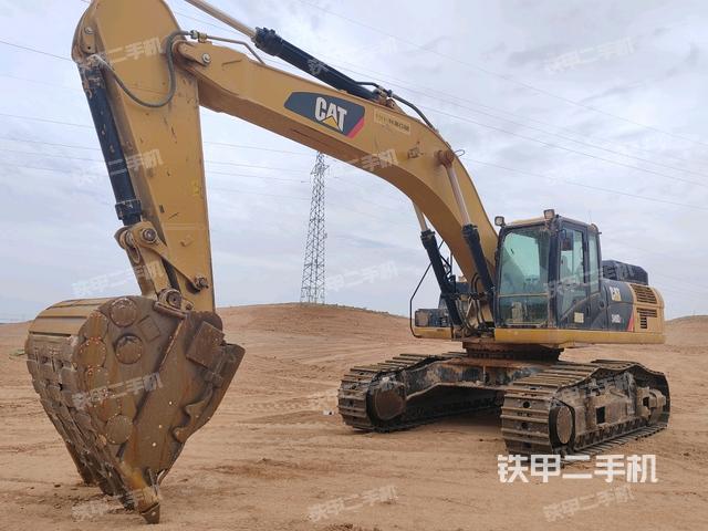 卡特彼勒340D2L挖掘机