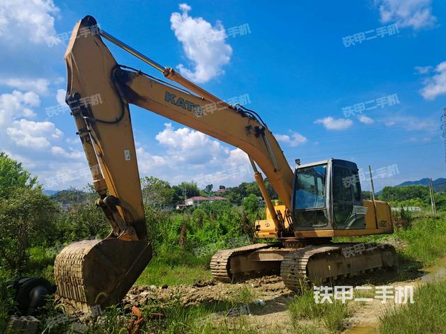 加藤HD820R挖掘机