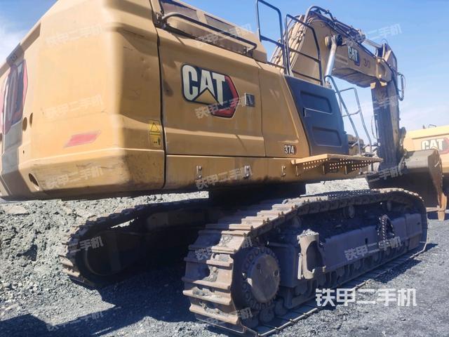 卡特彼勒新一代CAT®374 液压挖掘机