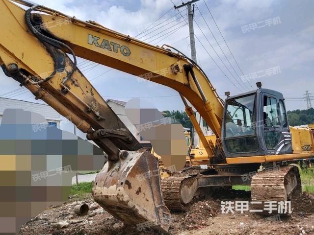 加藤HD820R挖掘机
