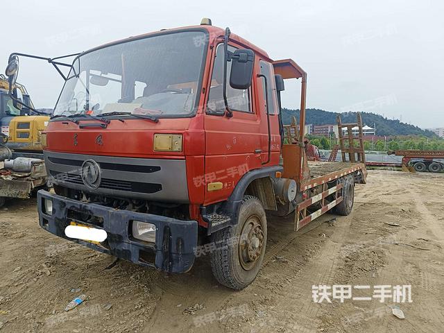 东风4X2平板运输车