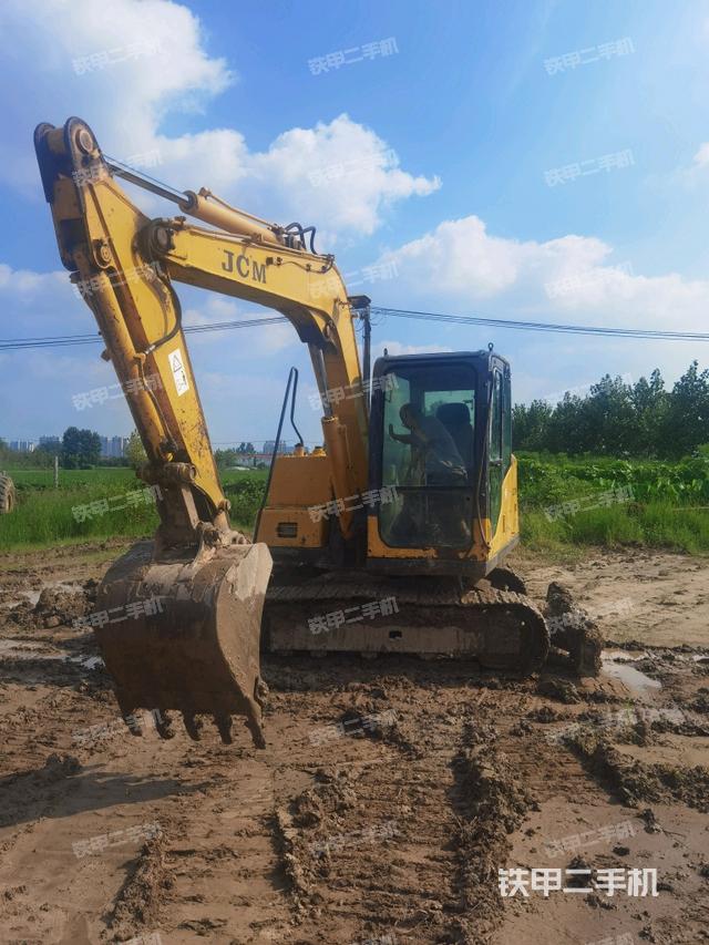 山重建机JCM907D挖掘机