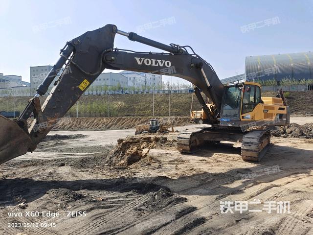 沃尔沃EC480DL挖掘机