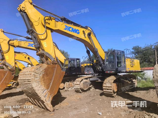 徐工XE700D挖掘机
