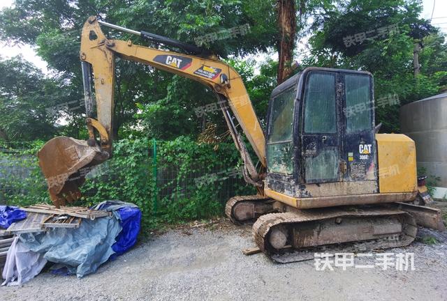 卡特彼勒306E2小型液压挖掘机