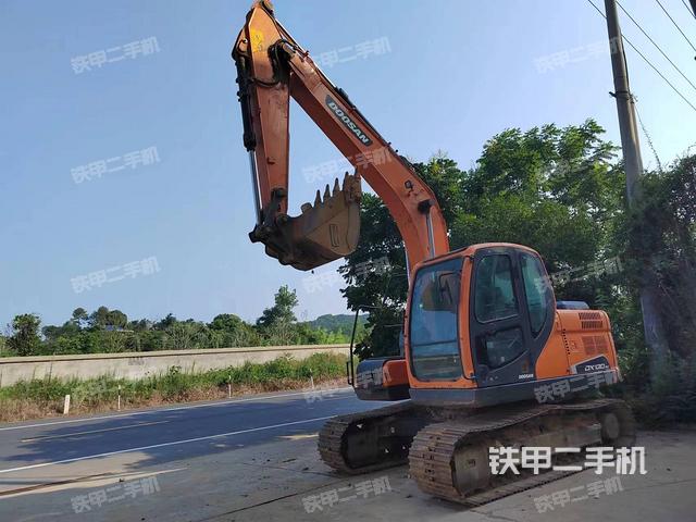 斗山DX130-9CN挖掘机