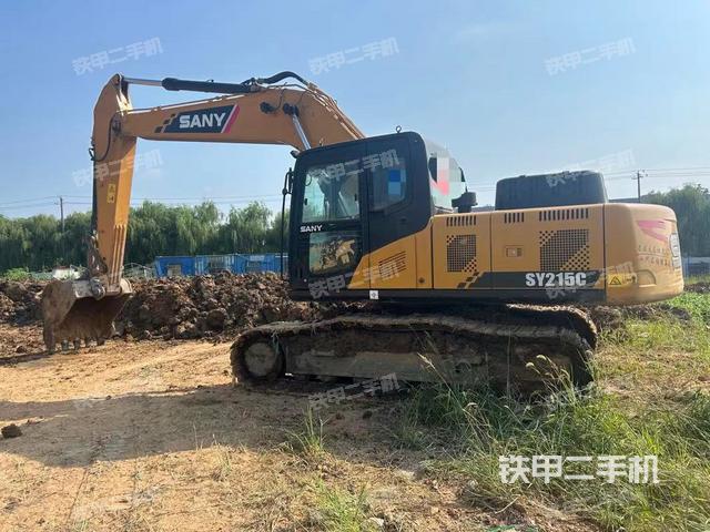 三一重工SY200C挖掘机