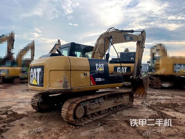 卡特彼勒CAT®313D2 GC 小型液压挖掘机