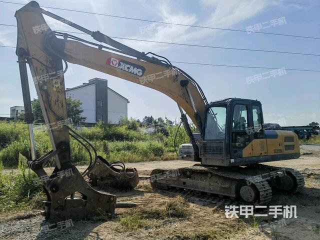 徐工XE200DA挖掘机