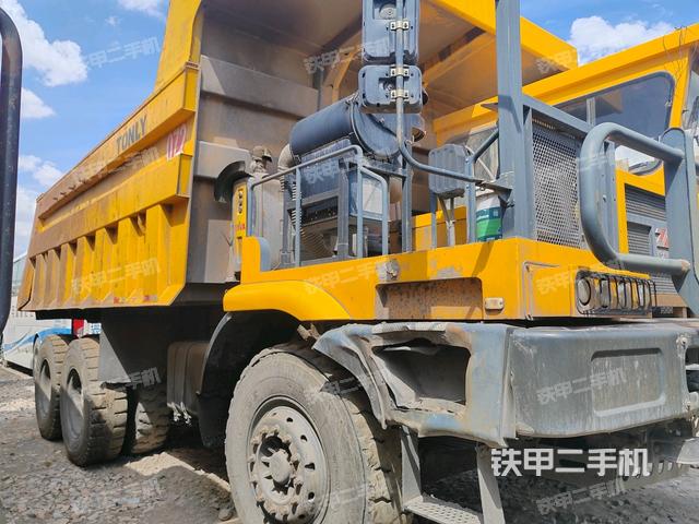 同力TL875非公路自卸车