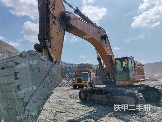 卡特彼勒新一代CAT®374 液压挖掘机