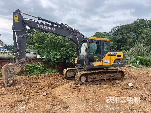 沃尔沃EC120D挖掘机
