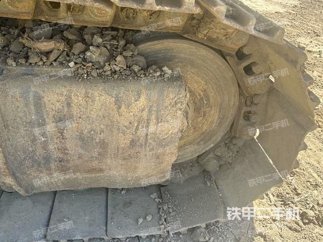 左導(dǎo)向輪（行走機構(gòu)）