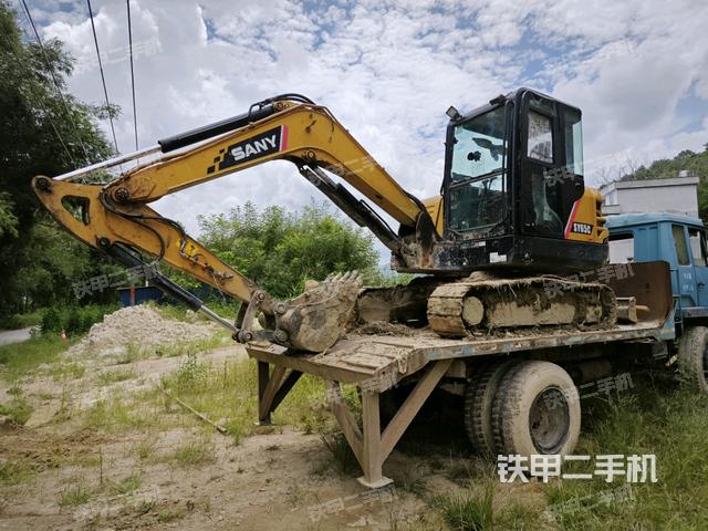 三一重工SY55C挖掘机