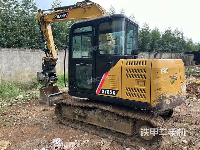 三一重工SY75C挖掘机