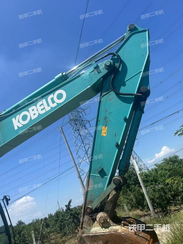 小臂整體左后（工作和回轉(zhuǎn)裝置）